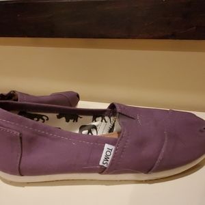 Tom's Brown Casual Flats